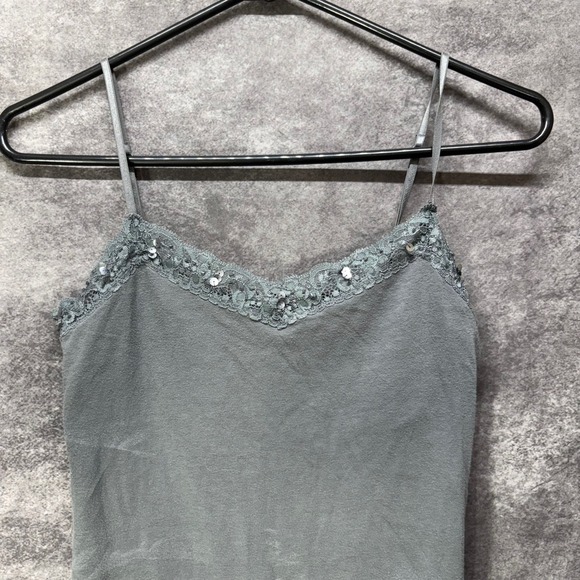 Y2K Aeropostale Lace Trim Sequin Cami Tank Top Womens Size M Gray Long Layering - Picture 2 of 10